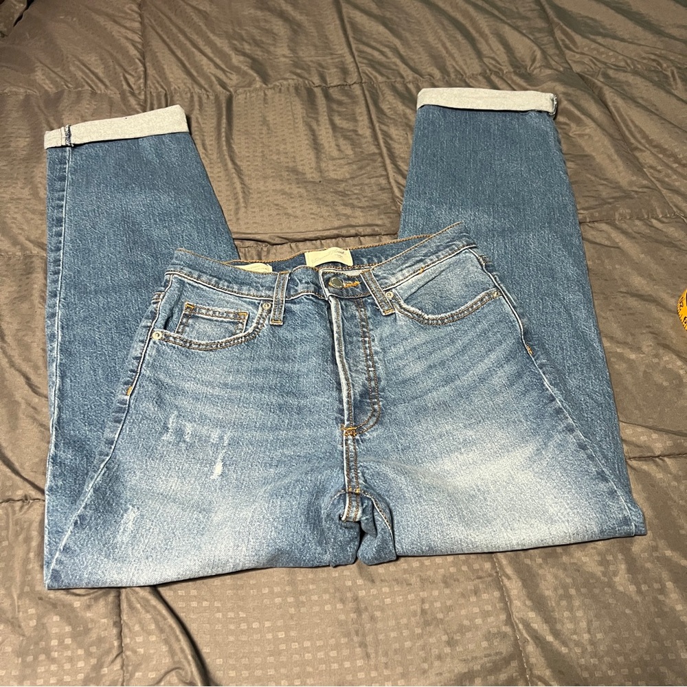 Universal Thread Jeans High Rise 90s Straight Jeans Button Fly Women's Size 4 4R